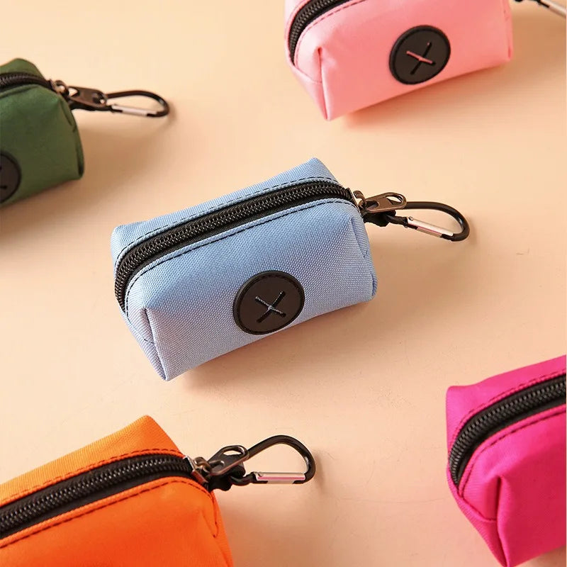 Stylish Dog Poop Bag Holder – Hands-Free Waste Bag Dispenser for Walks & Adventures